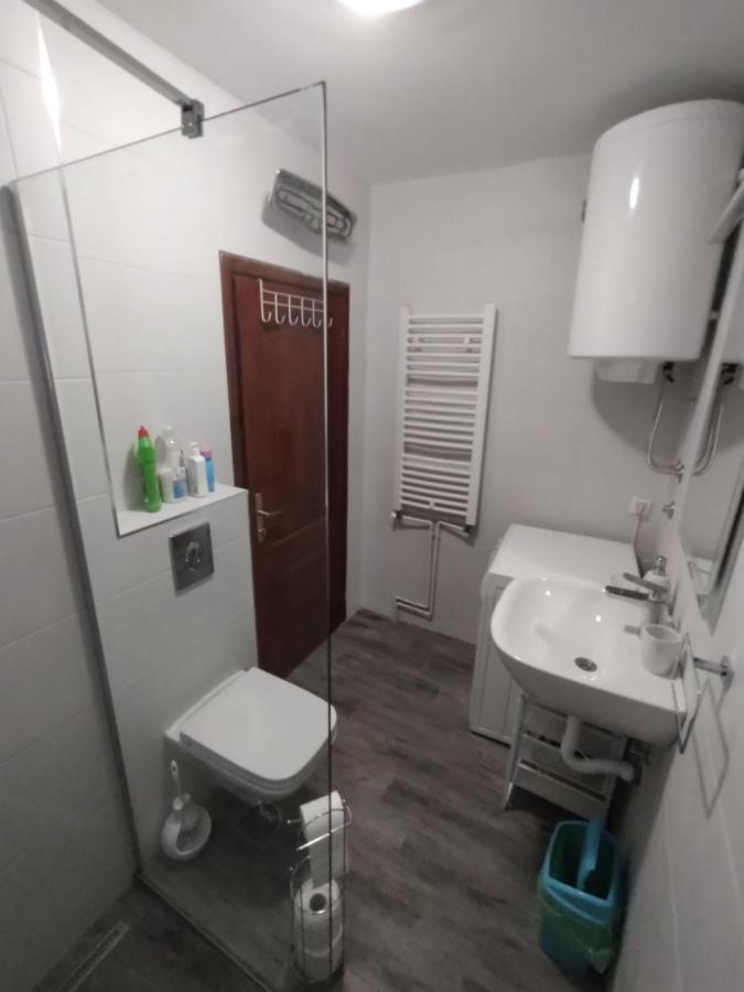 Apartament Plavi Apartman Airport Belgrad Zewnętrze zdjęcie