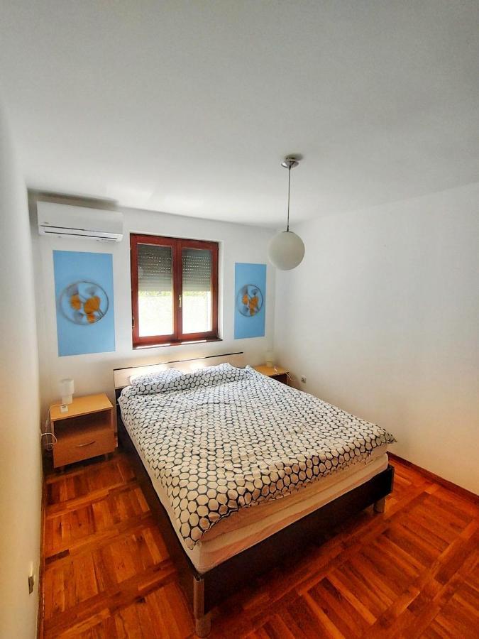 Apartament Plavi Apartman Airport Belgrad Zewnętrze zdjęcie