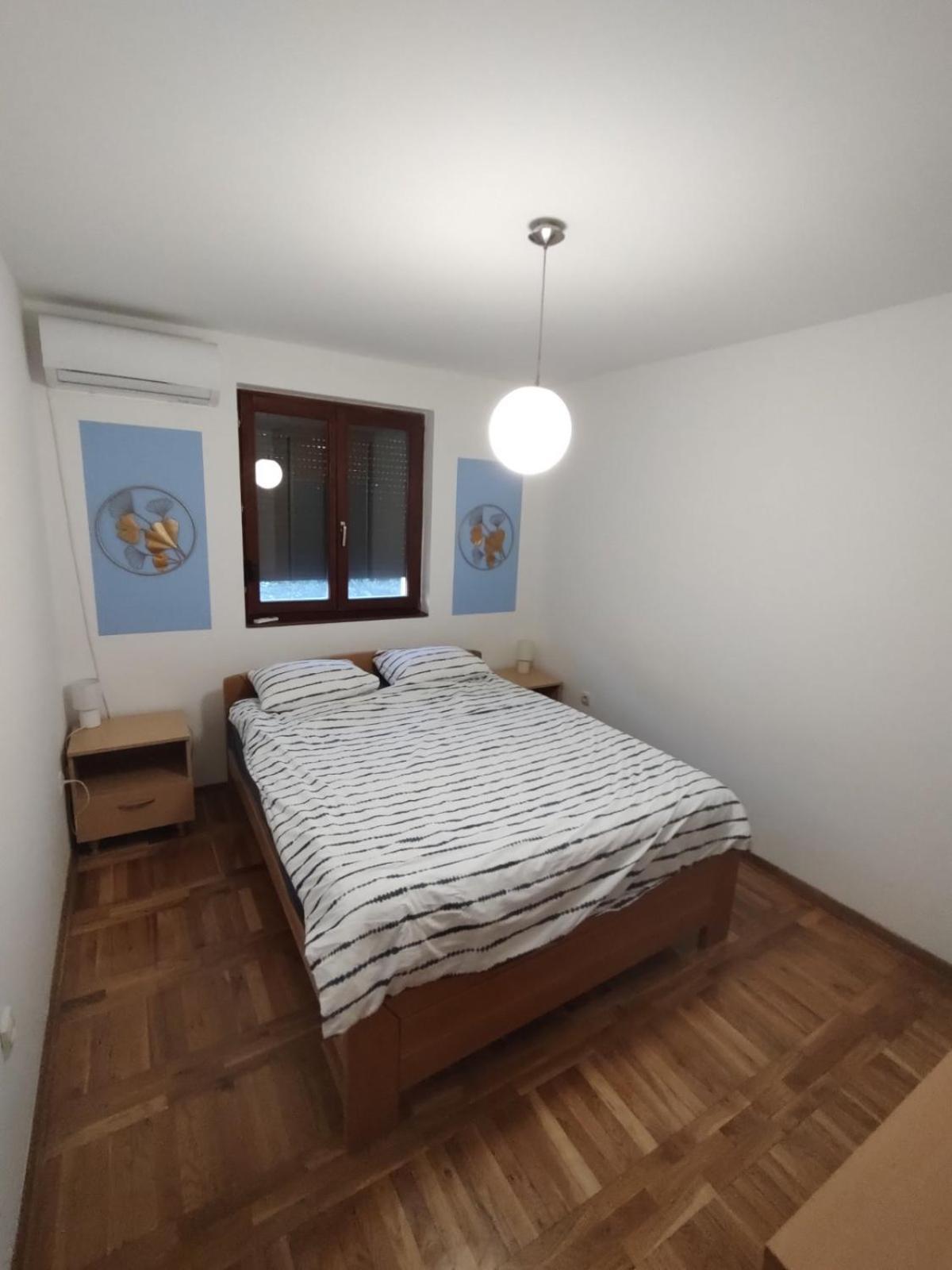 Apartament Plavi Apartman Airport Belgrad Zewnętrze zdjęcie